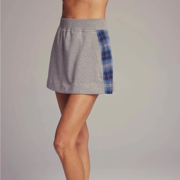 Sundays Becca skort Sienna s/s sweatshirt set grey blue Plaid trim size Medium - Picture 3 of 16